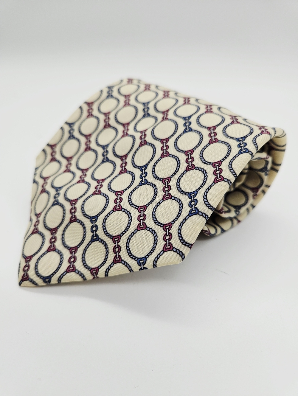 OLEG CASSINI | vintage 100% polyester neck tie